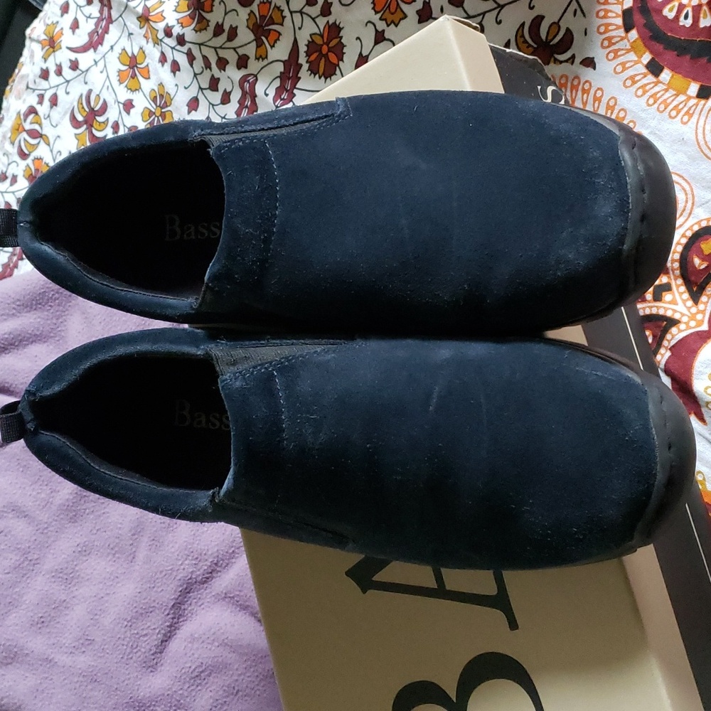 BASS Slip On Loafer Clog NAVY SZ 9 (BOX)